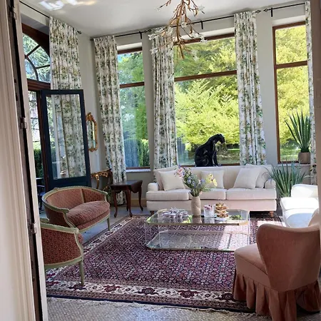 Le Pavillon Imperial - Avec Salle D'eau